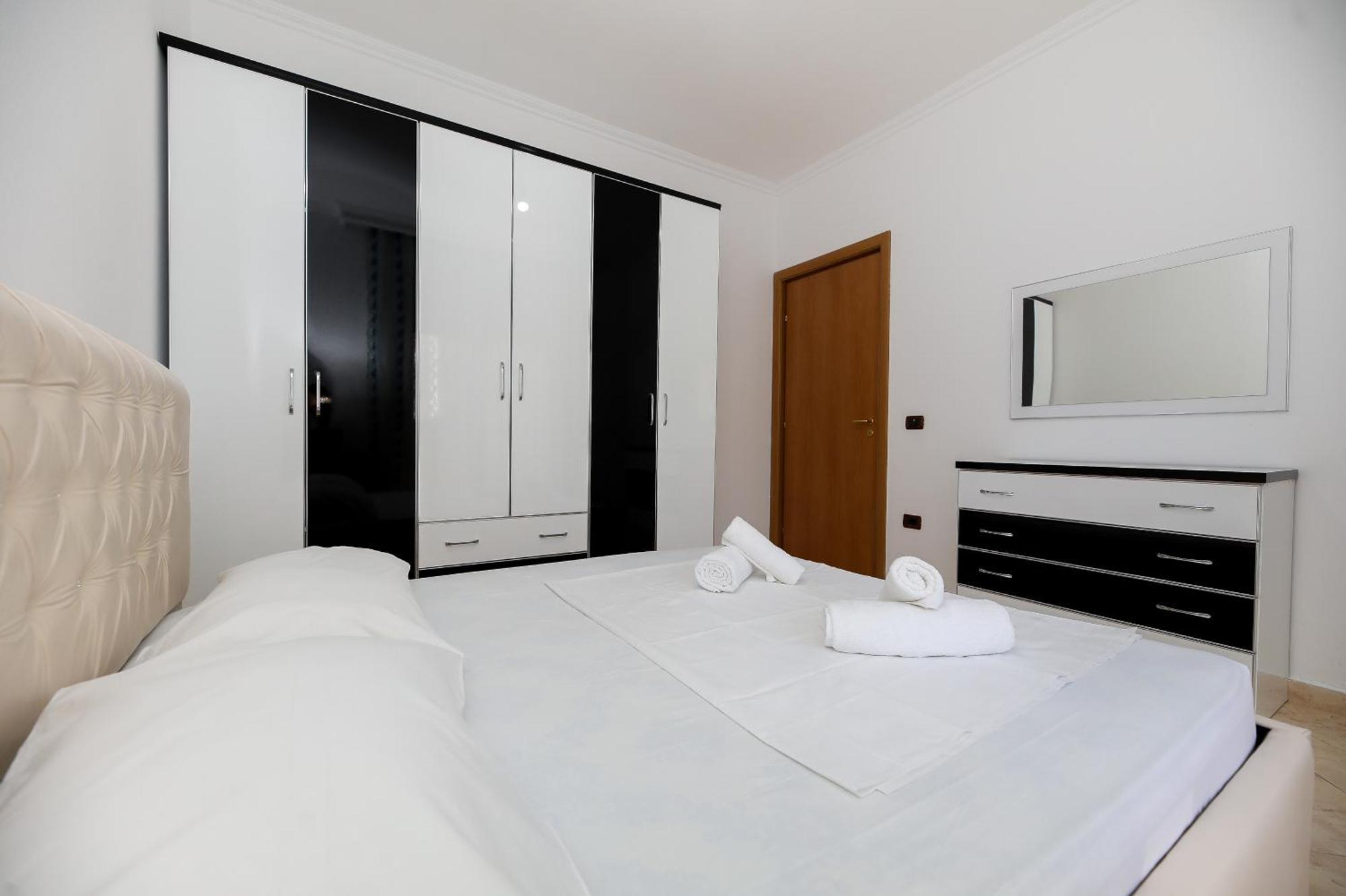 Noa Apartments Влёра Экстерьер фото